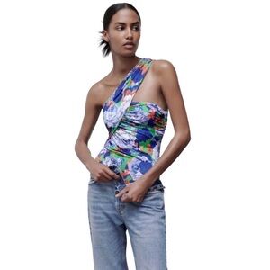 ZARA Small floral Asymmetric Bodysuit